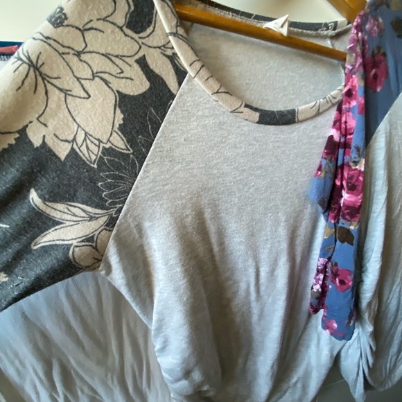 Hello Miz Maternity Tops Bundle Lot - Picture 5 of 7